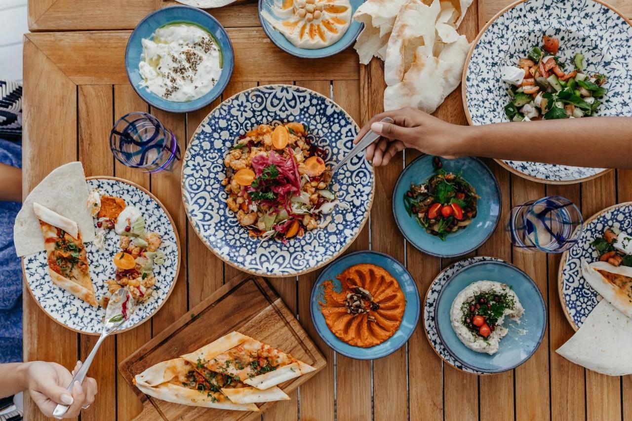 Lux* Grand Gaube Resort & Villas Eksteriør bilde A selection of Turkish cuisine