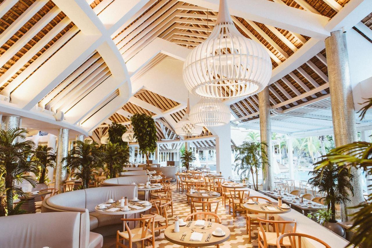Lux* Grand Gaube Resort & Villas Eksteriør bilde The interior of the restaurant