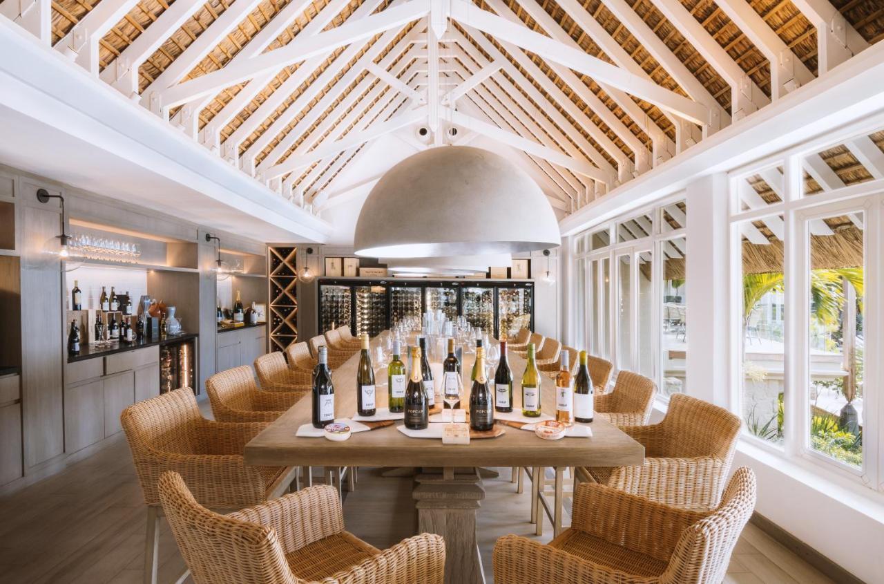 Lux* Grand Gaube Resort & Villas Eksteriør bilde Wine tasting at the Wine Experience Center