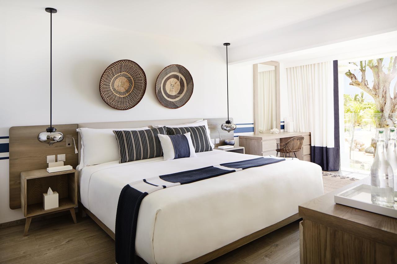 Lux* Grand Gaube Resort & Villas Eksteriør bilde Deluxe Oceanfront