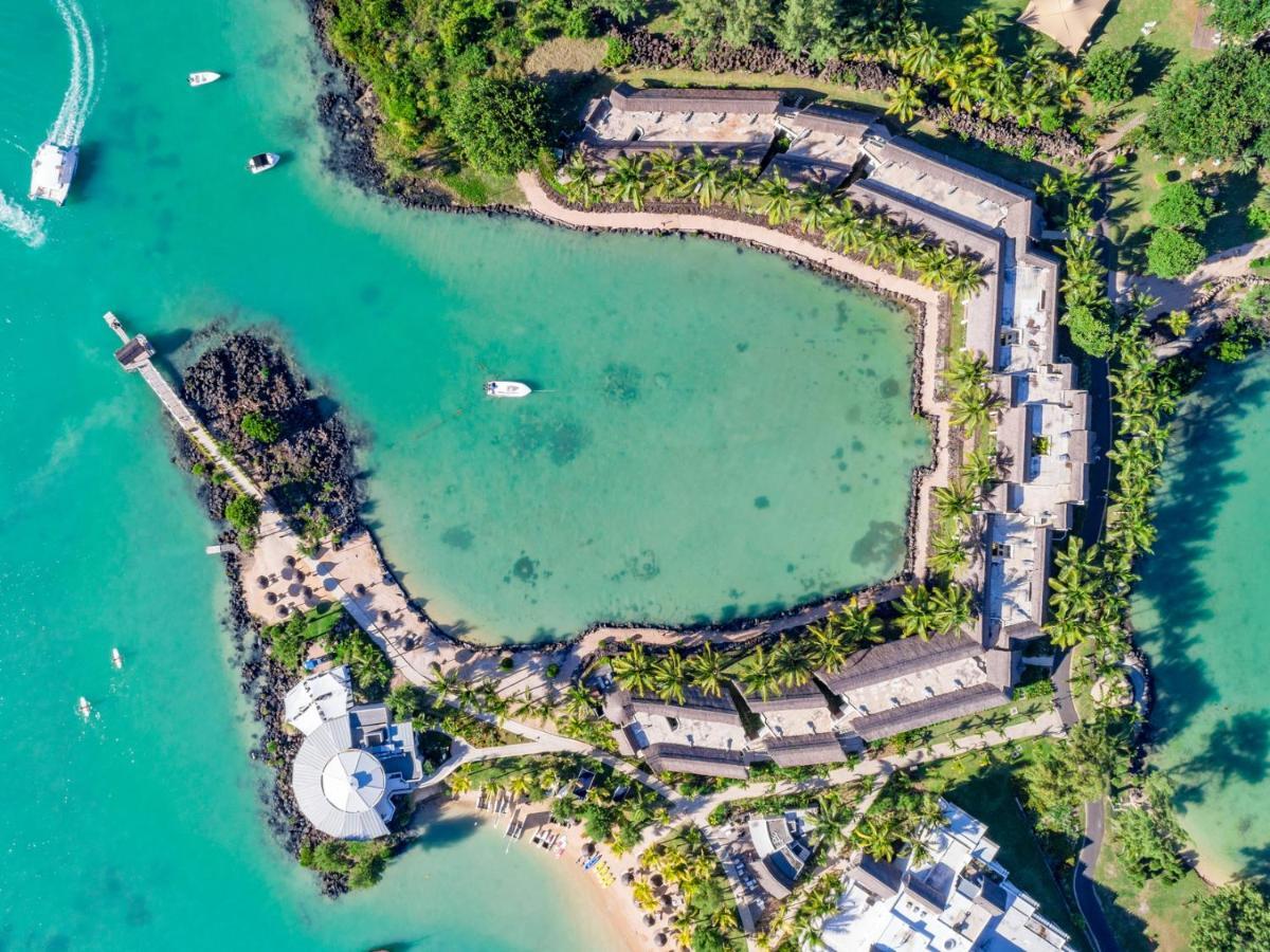 Lux* Grand Gaube Resort & Villas Eksteriør bilde Aerial view of the resort